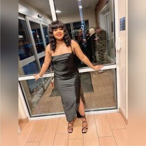 Preloved Popular 21 formal classy maxi Evening dress size Large